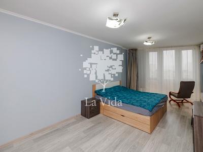 квартира за адресою Соборності просп. (Возз'єднання), 30