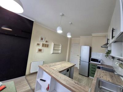 квартира за адресою Регенераторна вул., 4 к7