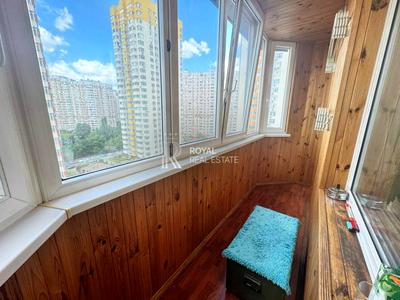 квартира за адресою Олени Пчілки вул., 3-А