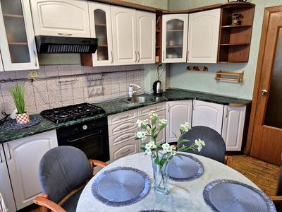 квартира за адресою Драгоманова вул., 25