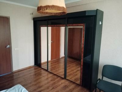 квартира за адресою Сергія Набоки пл., 6