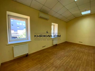 комерційна за адресою Олекси Тихого вул. (Виборзька), 42-А