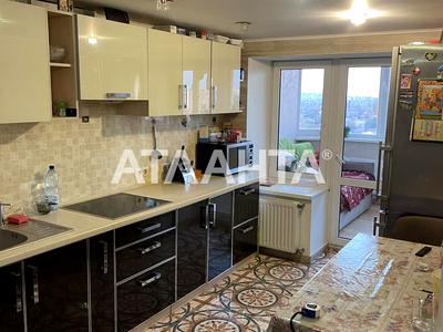 квартира за адресою Івана Фунтового вул., 68