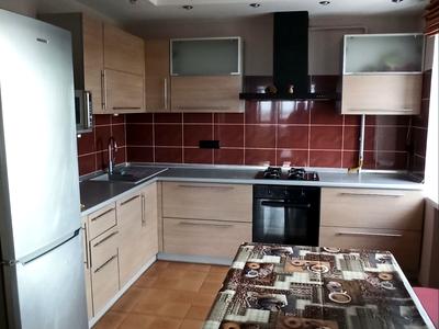 квартира за адресою Дніпро, В'ячеслава Чорновола вул. (Юрія Савченка), 83