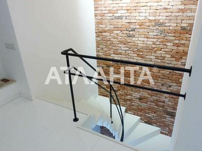квартира за адресою Середньофонтанська вул., 19-А