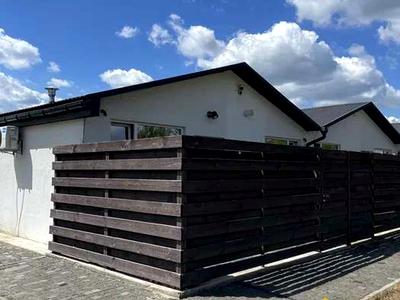 квартира за адресою Абрикосова, 28а