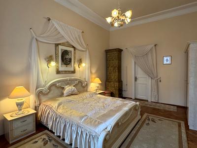квартира за адресою Митрополита Андрея вул., 4