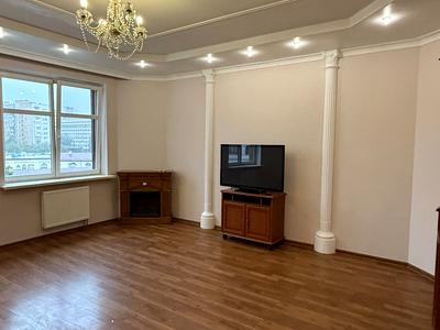 квартира за адресою Євгена Коновальця вул. (Щорса), 32-Б