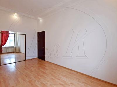 квартира за адресою Хрещатик вул. (Kreschatic), 25