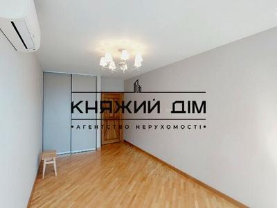 квартира по адресу Вышгородская ул., 45