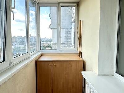 квартира за адресою Київ, Драгоманова вул., 31-Б