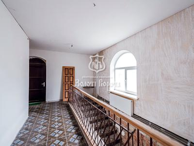 комерційна за адресою Київська, 258в