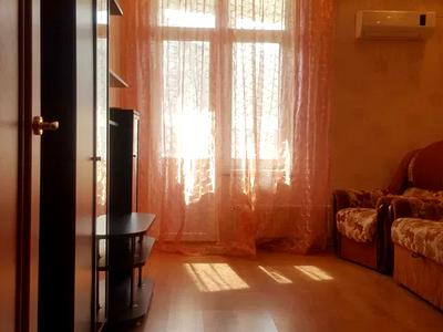 квартира за адресою Анни Ахматової вул., 32/18
