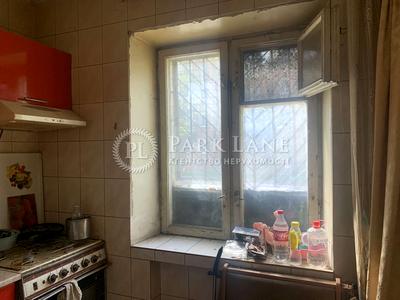квартира за адресою Салютна вул., 11