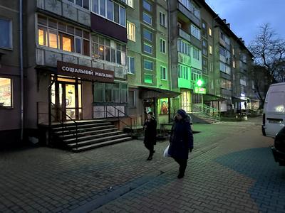 коммерческая по адресу Василия Симоненко ул., 6