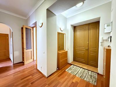 квартира по адресу Банковая ул., 3