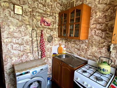 квартира за адресою Дніпробудівська вул., 27