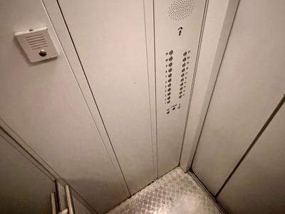 квартира за адресою Олени Пчілки вул., 2
