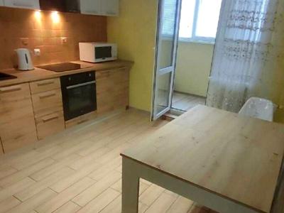 квартира за адресою Милославська вул., 4