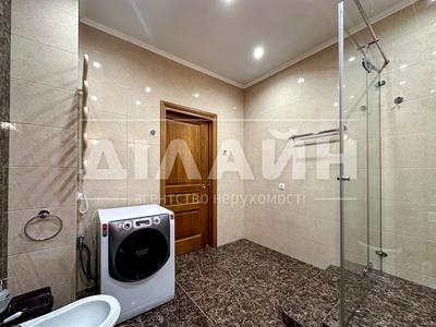 квартира за адресою Немировича-Данченка вул., 69а