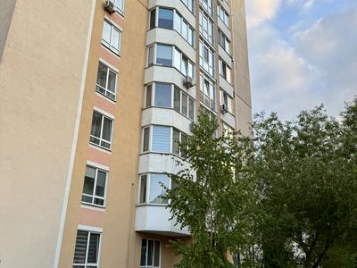 квартира за адресою Богдана Хмельницького вул., 11-В