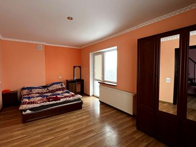 будинок за адресою Барвінського, 4