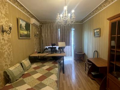 квартира за адресою Олени Теліги вул., 33/2
