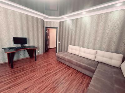 квартира за адресою Ревуцького вул., 7-В