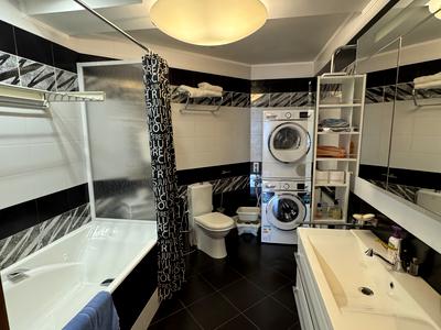 квартира за адресою Оленівська вул., 10