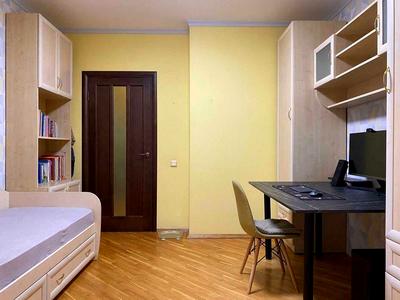 квартира за адресою Рональда Рейгана вул., 10