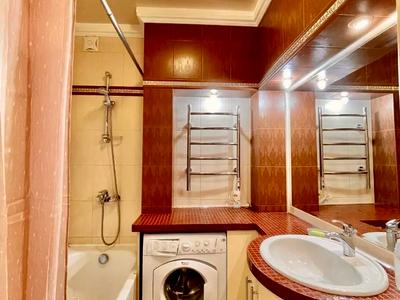 квартира за адресою Братів Горобців вул. (Дмитра Кедріна), 53-А