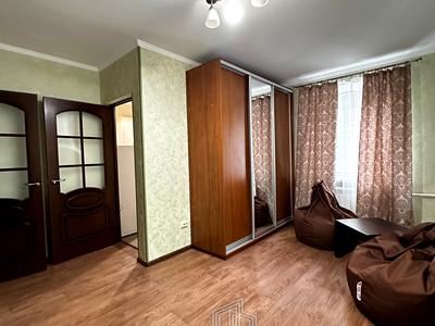 квартира за адресою Авіаконструктора Антонова вул., 10