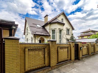 будинок за адресою Максима Рильського вул.