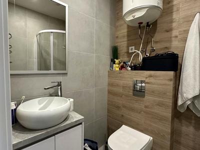 квартира за адресою Регенераторна вул., 4 к2-6