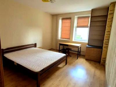 квартира за адресою Миколи Бажана просп., 10