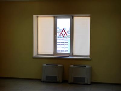 комерційна за адресою Антоновича вул. (Горького), 172