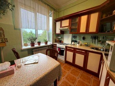 квартира за адресою Вишгородська вул., 4