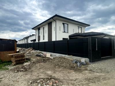 будинок за адресою Приозерна вул.