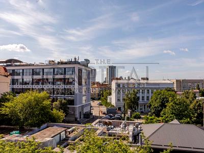 квартира за адресою Кудрявський узвіз, 3-Б