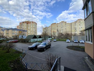 квартира по адресу Драгоманова ул., 15-А