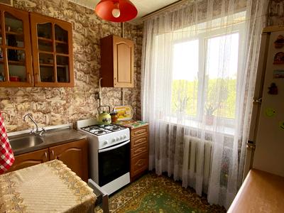 квартира за адресою Дніпробудівська вул., 27