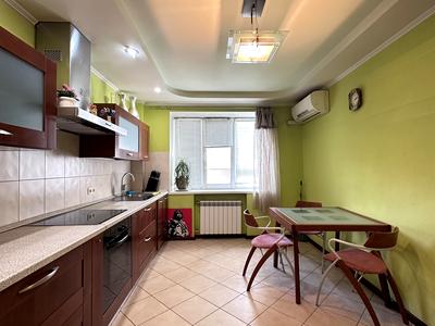 квартира по адресу Святошинская пл., 1