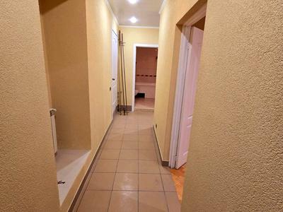 комерційна за адресою Дмитра Вітовського вул. (), 41