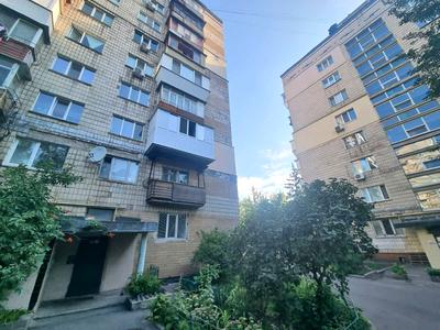 квартира за адресою Русанівський бульв., 4