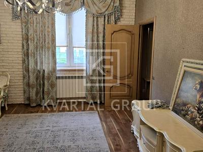 дом по адресу вул. Грушевського, 17