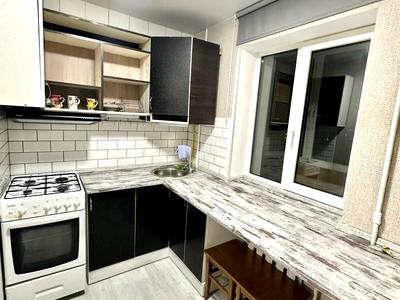 квартира за адресою Космонавта Поповича вул. (Космонавта Волкова), 18