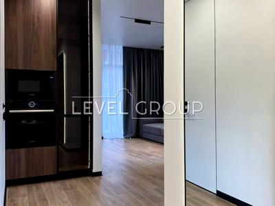 квартира за адресою Салютна вул., 2к10