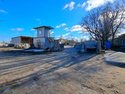 комерційна за адресою вул. Волкова, 11