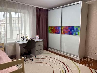 квартира по адресу Декабристов ул., 46