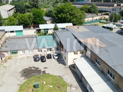 комерційна за адресою Азербайджанська вул. (Бакинських Комісарів), 25